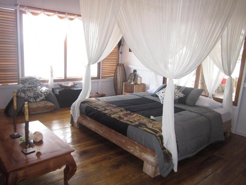 Cemara Beachfront Suite Mondu Pokój zdjęcie